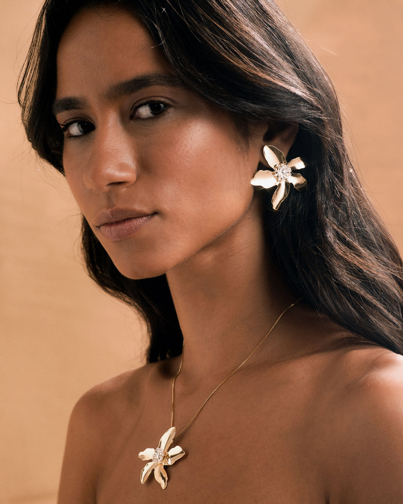 Colar Flor Do Éden Banhado a Ouro