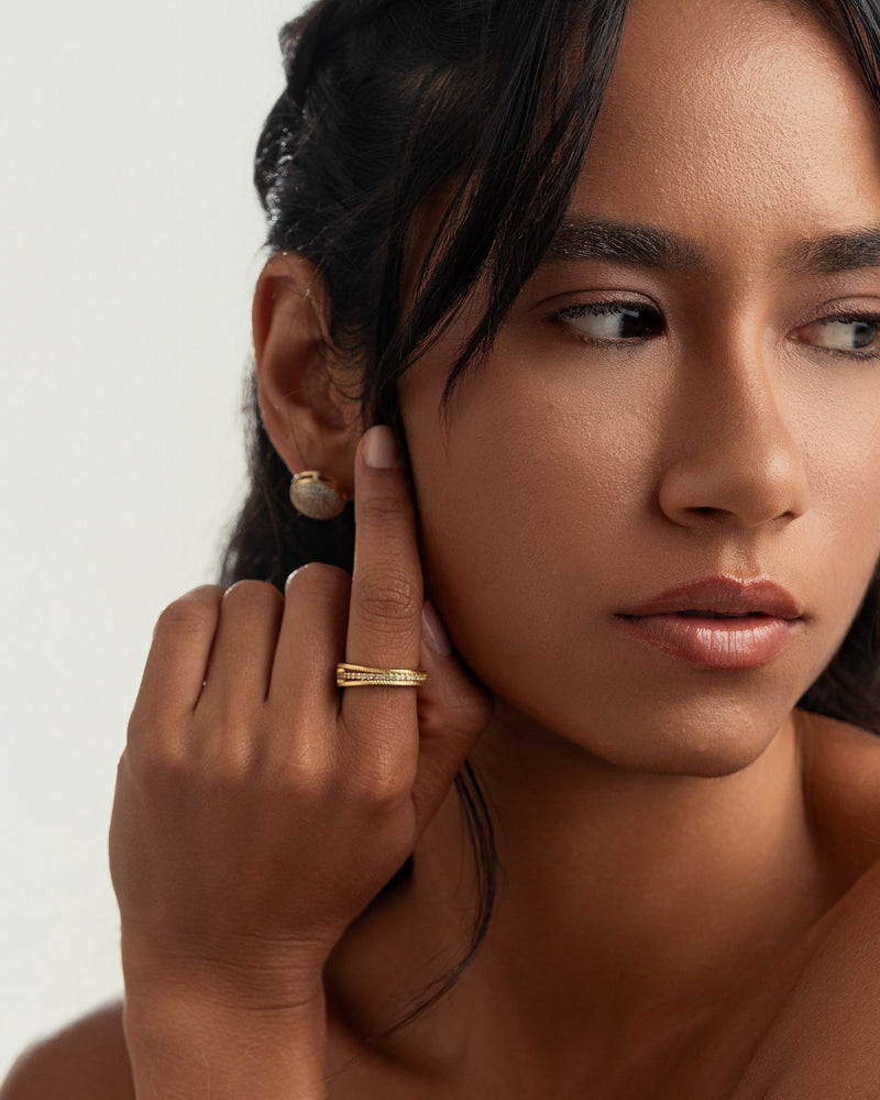 Anel Caminho de Luz Banhado a Ouro